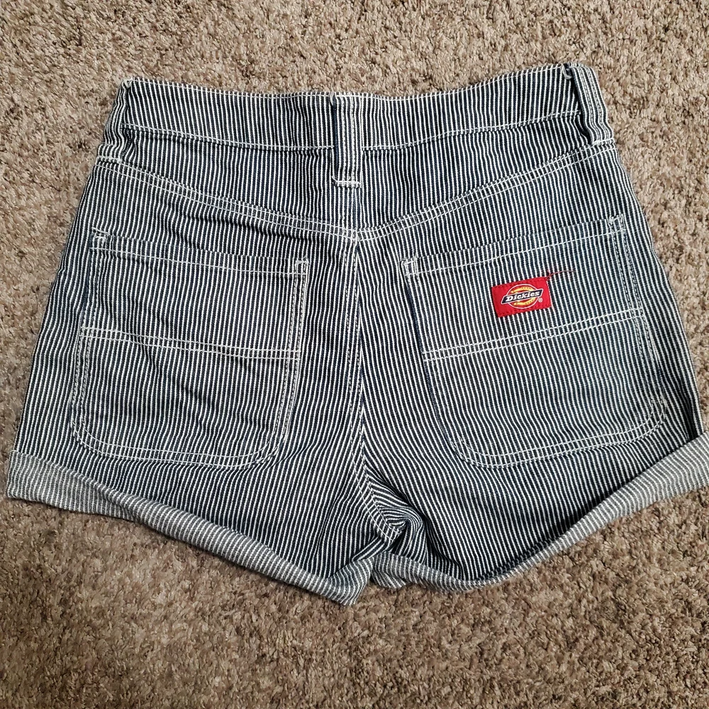 Dickies‎ Blue and White Jean Shorts with Rolled Cuffs - Picture 2 of 5